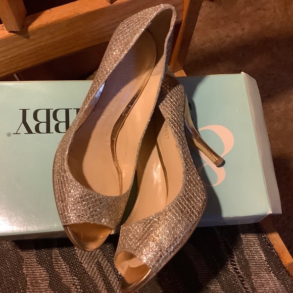 *3 for $20* Nine West Peep toe dress shoes sz 6.5 - Picture 4 of 7